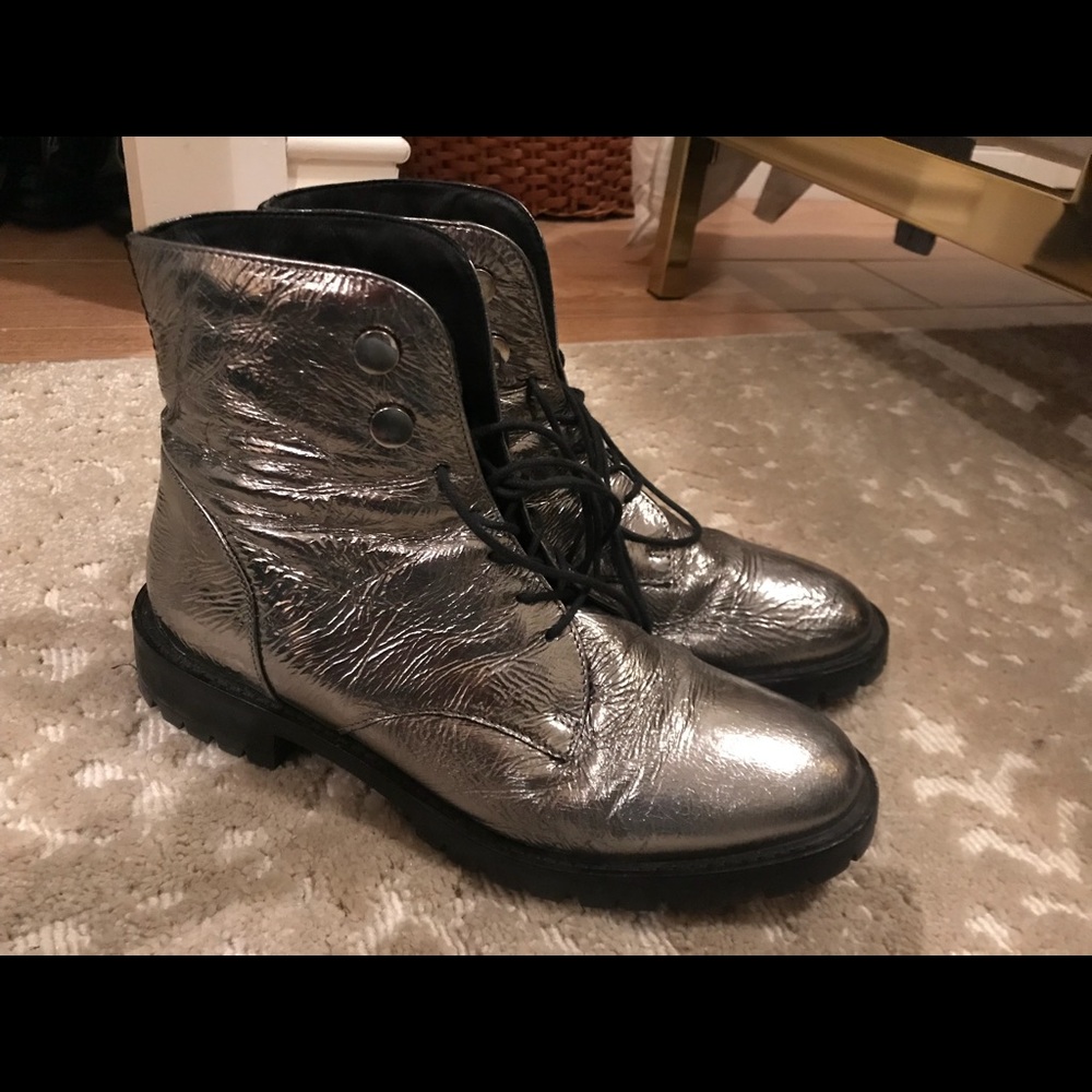 Kenneth Cole Silver Boot